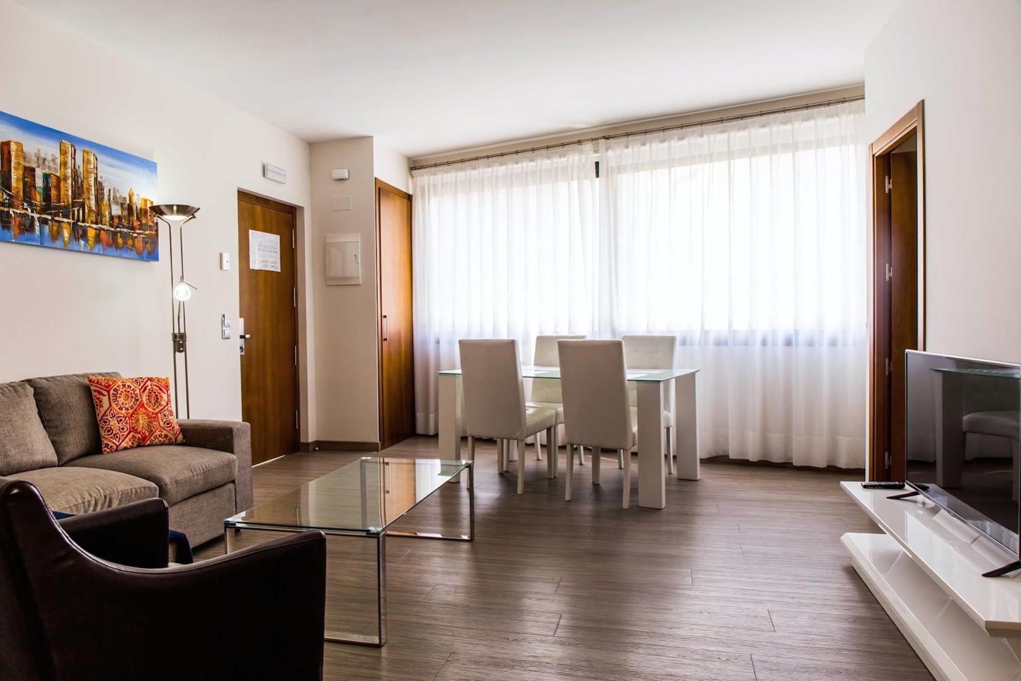 Bluesea Dimona Suites ตอร์เรโมลิโนส ภายนอก รูปภาพ